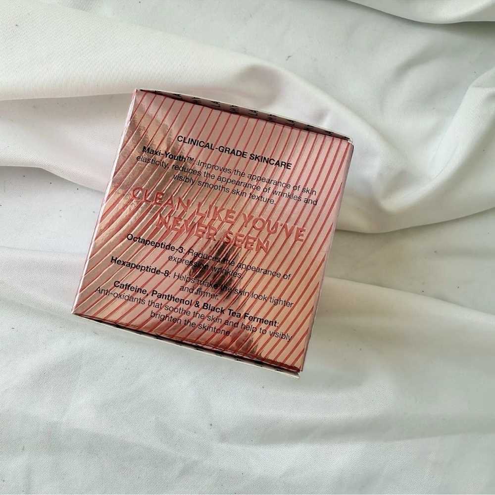 LAWLESS Forget the Filler Skin-Plumping Line-Smoothing Perfecting Cream 1.7 Oz - Picture 3 of 5